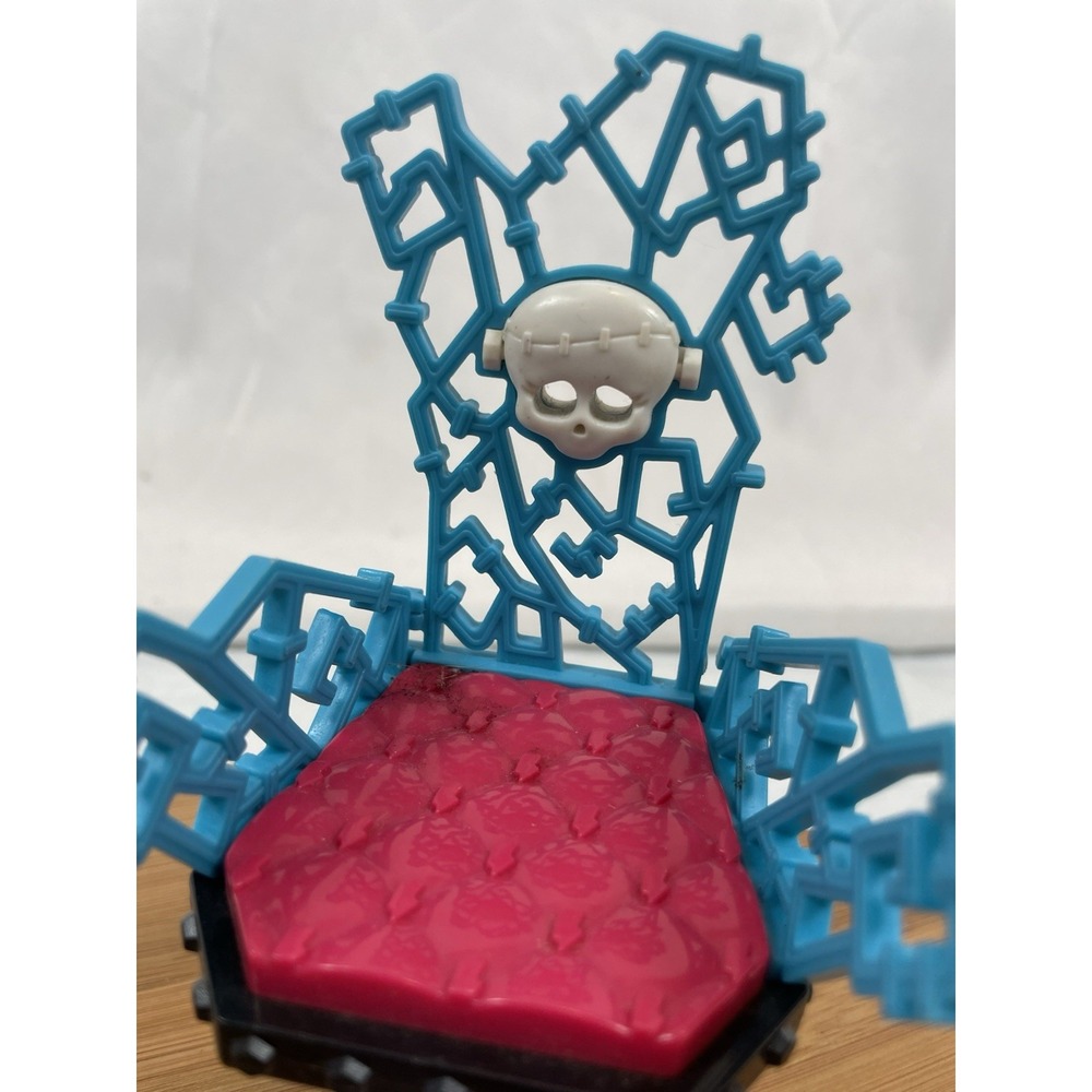 2012 Monster High Frankie Stein Chair Only‎ Doll Furniture - Picture 2 of 9